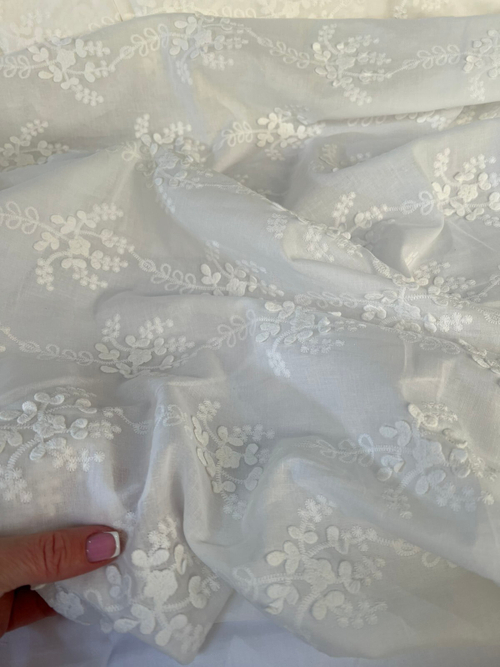 Батист вишивка преміум 3D