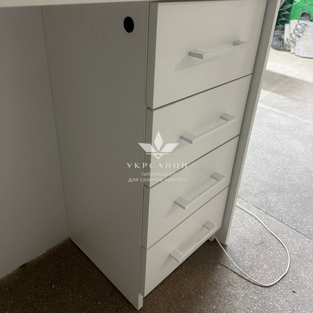 Стійка адміністратора PEC-04