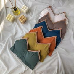 Топ на тонких бретельках