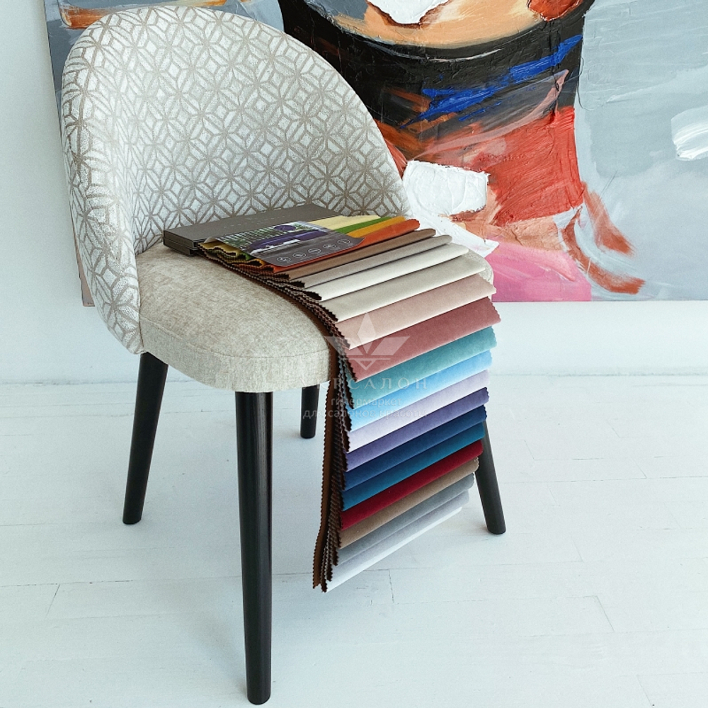 Универсальный стул Leche