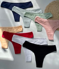 Базові стрінги на кожен день