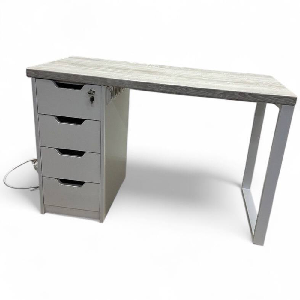 Маникюрный стол Mark SM-100 с металлической ножкой