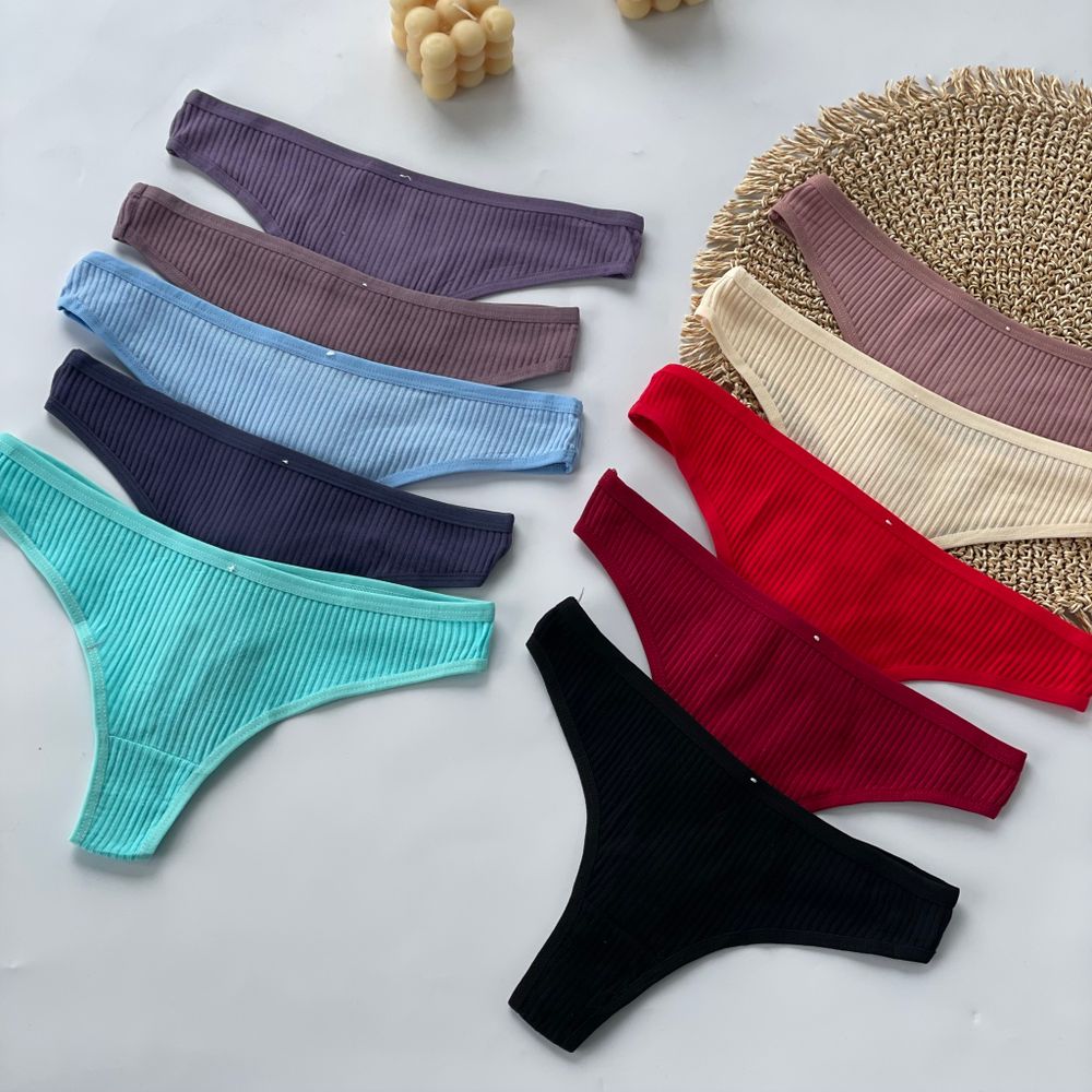 Базові стрінги в рубчик