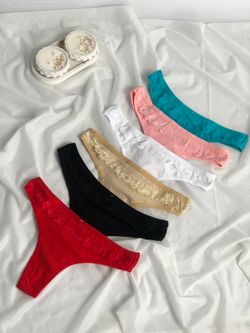 Стрінгизм з мереживною лінією