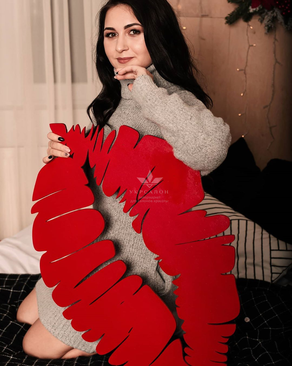 Модульне панно для салону краси lips