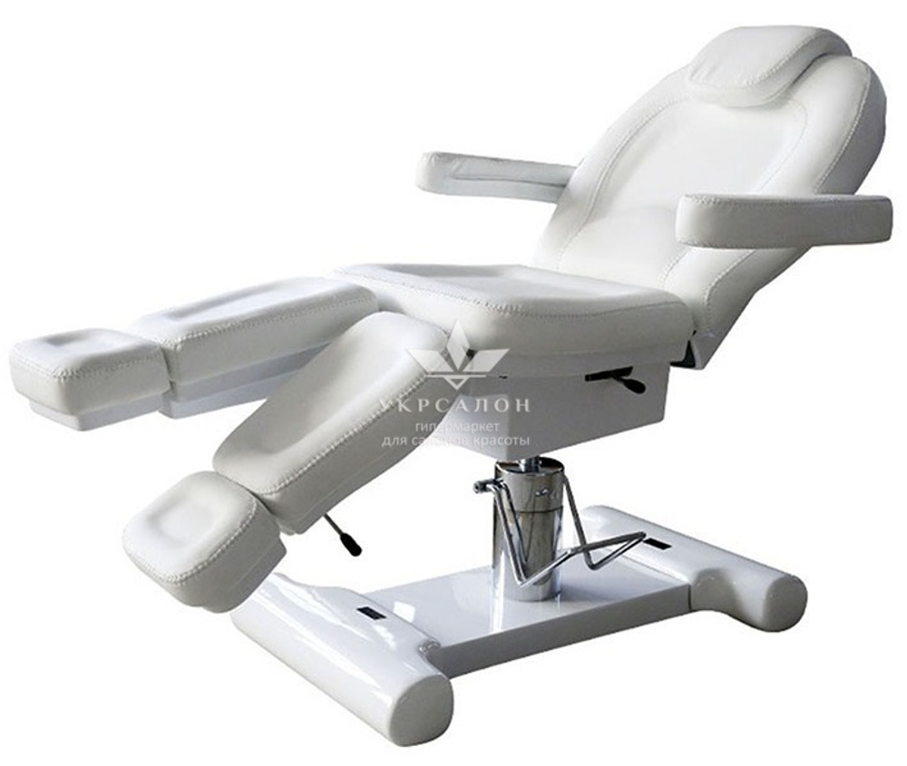 Педикюрно-косметологічна кушетка DM-219