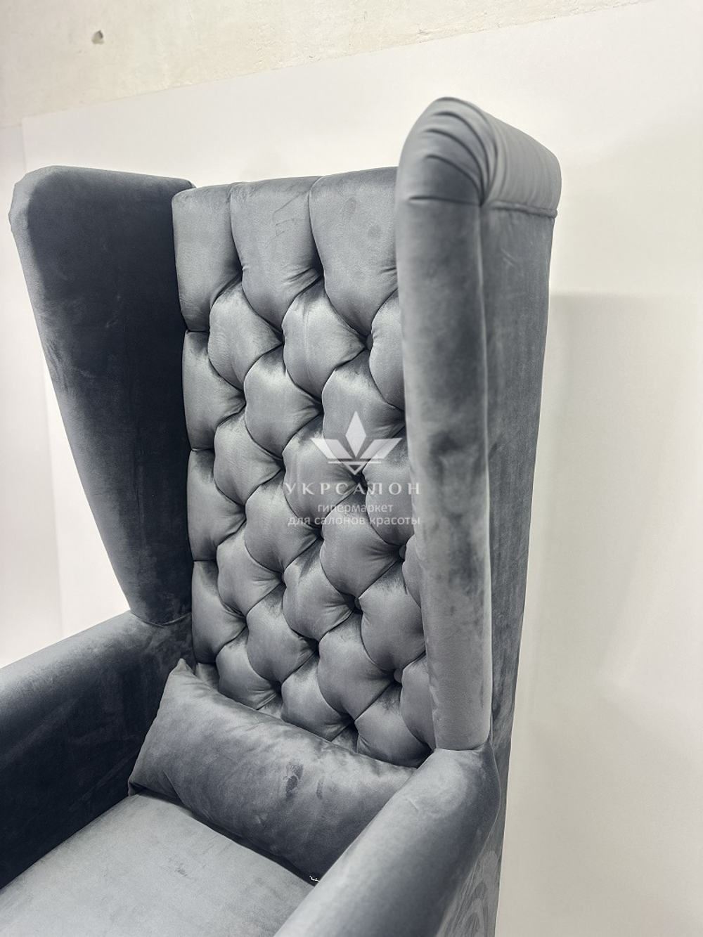 Педикюрне крісло KP-03