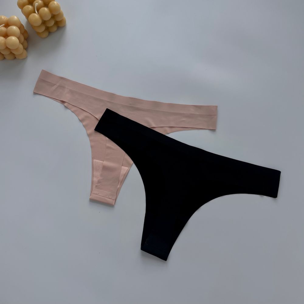 Зручні безшовні стрінги