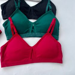 Комплект з декоративним прорізом на топі