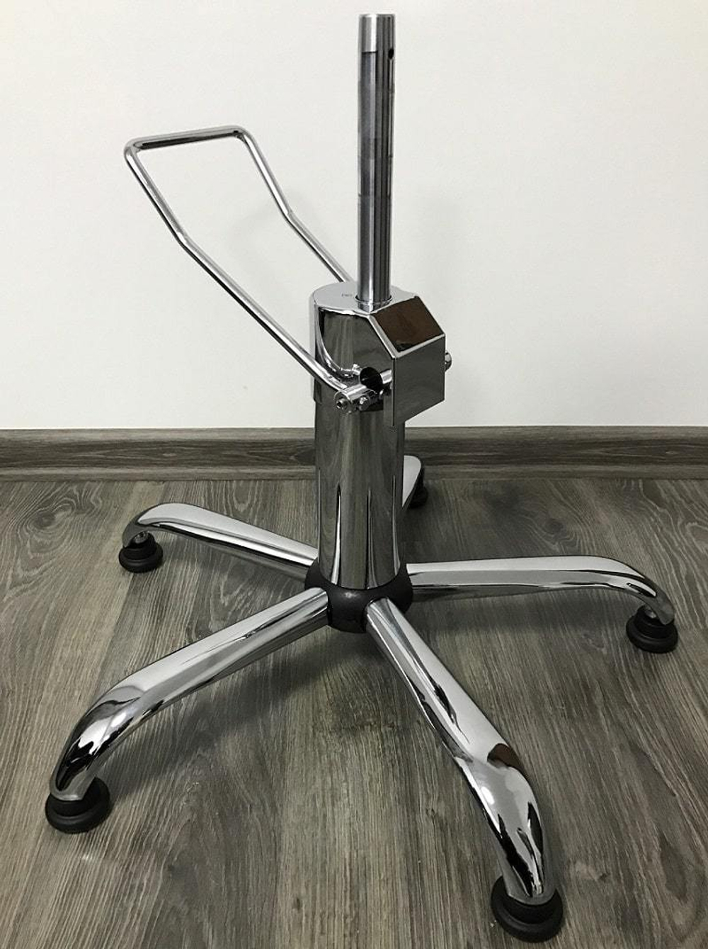 Парикмахерское кресло Ambassador Lux