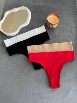 Базові високі стрінги у рубчик (набір 4шт)