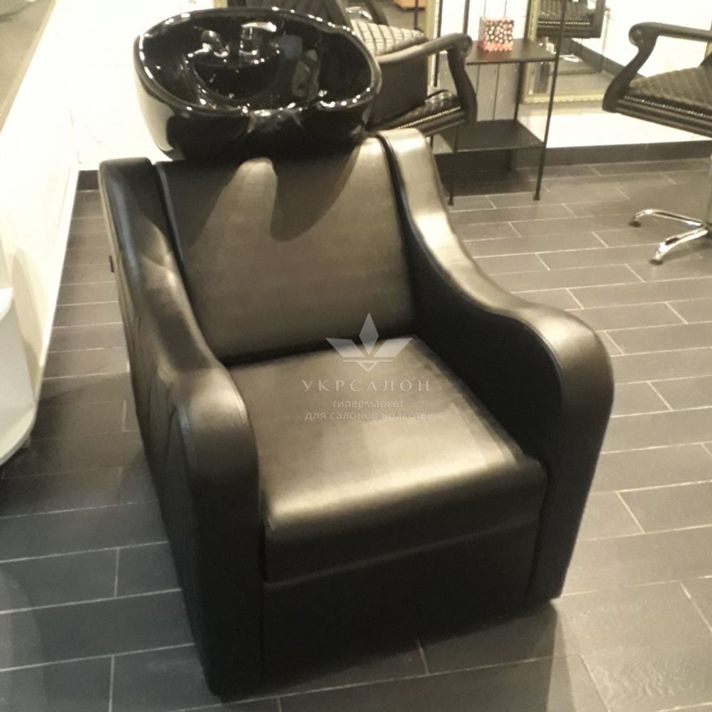 Комплект перукарських меблів Ambassador