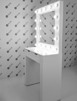 Парикмахерское рабочее место 718