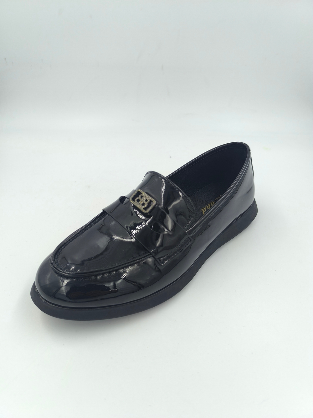 Лакированные женские лоферы из искусственной кожи / размеры 35-40