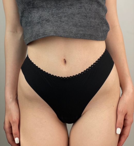 Базові безшовні стрінги