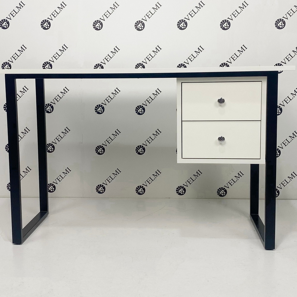 Маникюрный стол Marsel