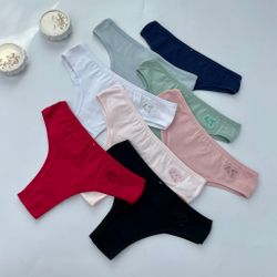 Американки з мінімалістичним малюнком