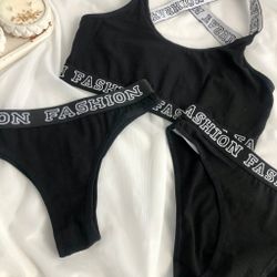 Компмплект трійка ( стрінги і сліпи)