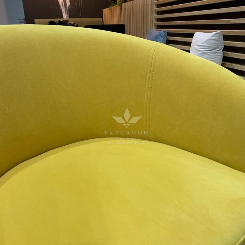 Универсальное кресло Monza