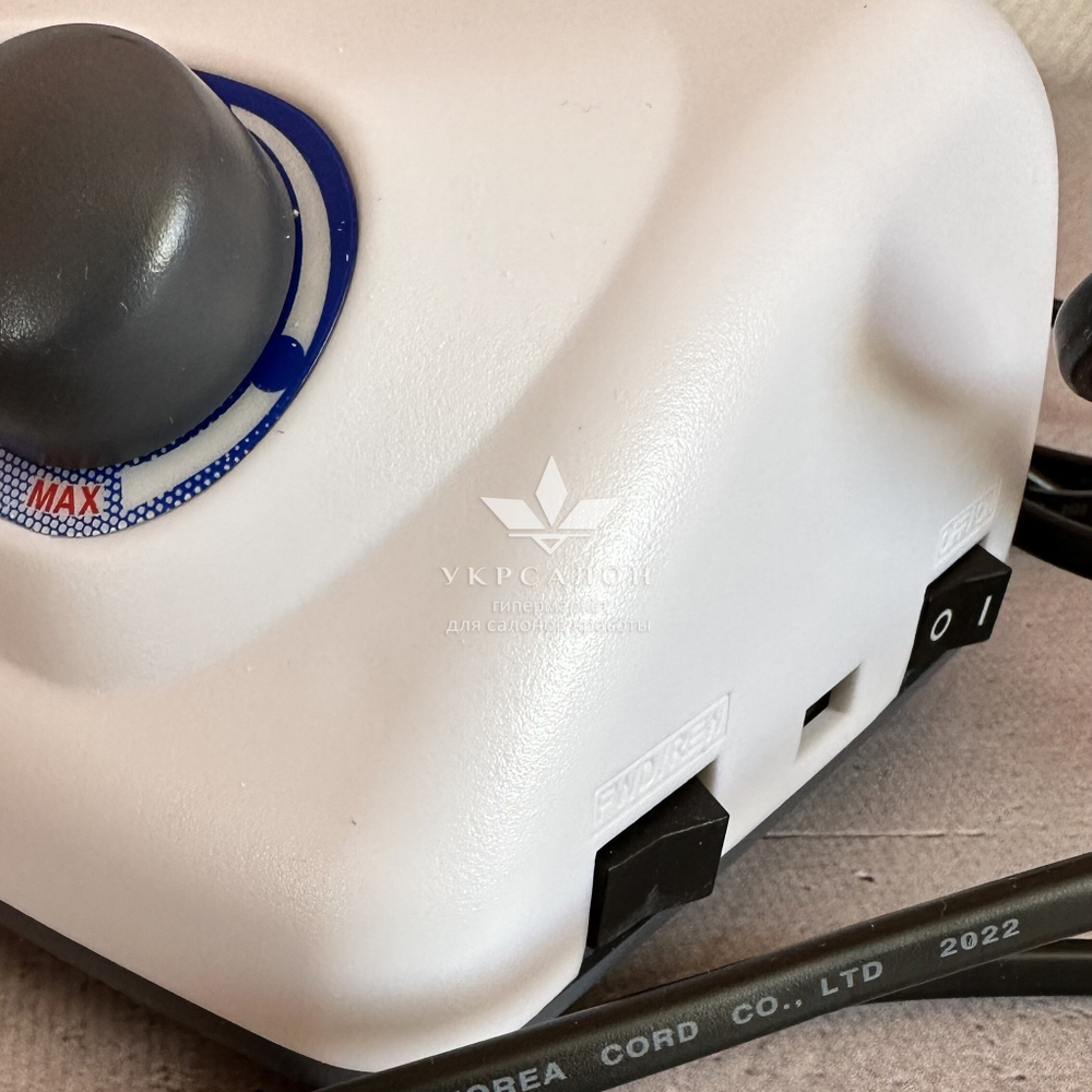 Фрезер для манікюру та педикюру Strong 210/120ll (оригінал)