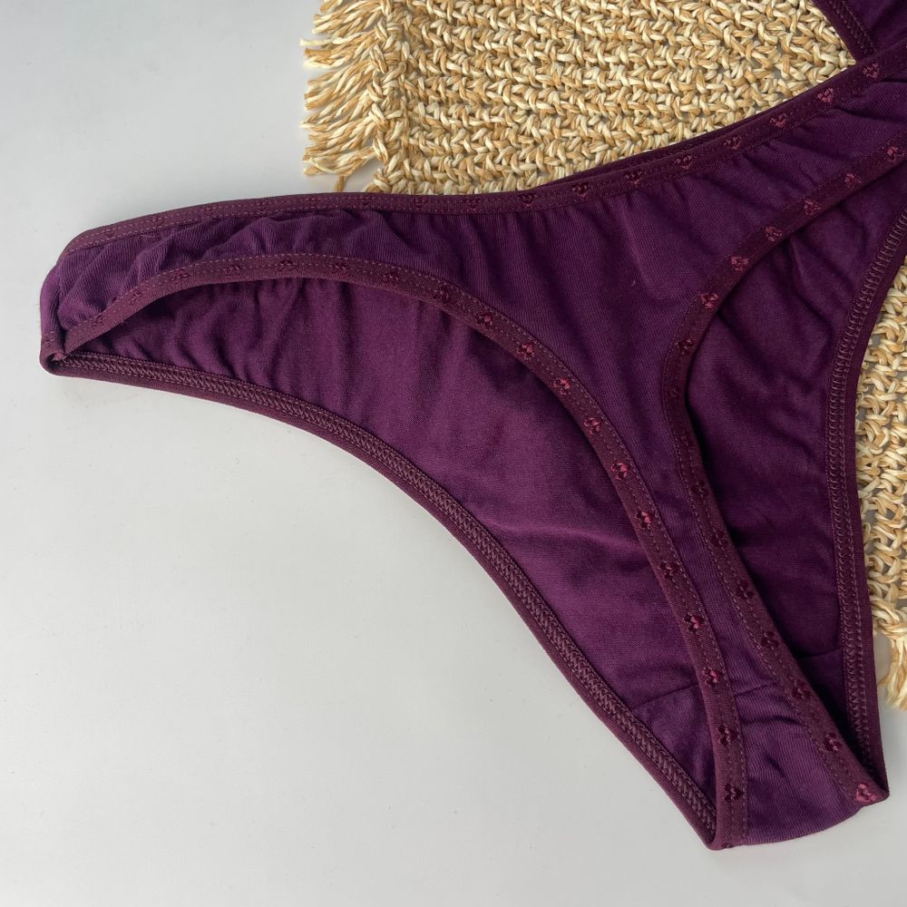 Однотоні стрінги