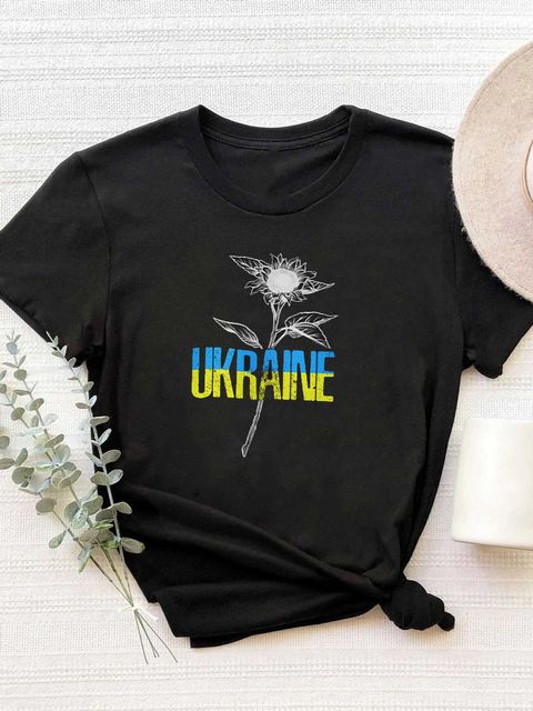 Футболка женская черная Blooming Ukraine Love&Live фото 1