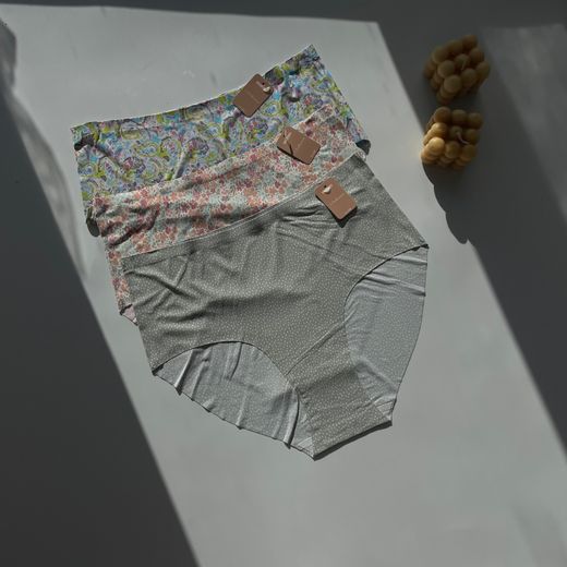 Зручні безшовні сліпи