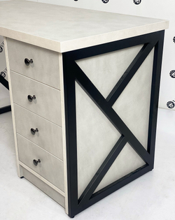 Манікюрний стіл Gabriele