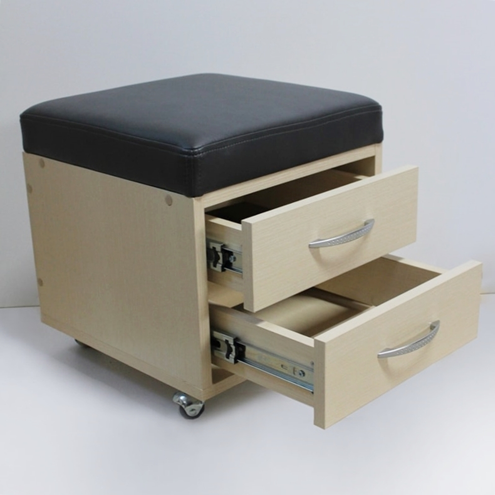 Пуф для мастера педикюра Master