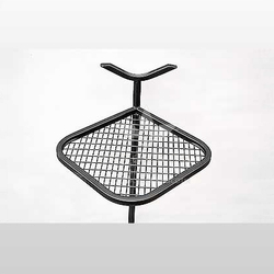 Столик для клієнтів 122