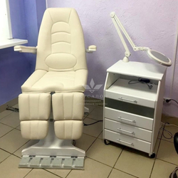 Педикюрно-косметологічне крісло fut-profi-3