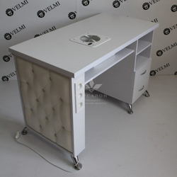 Маникюрный стол Queen 9