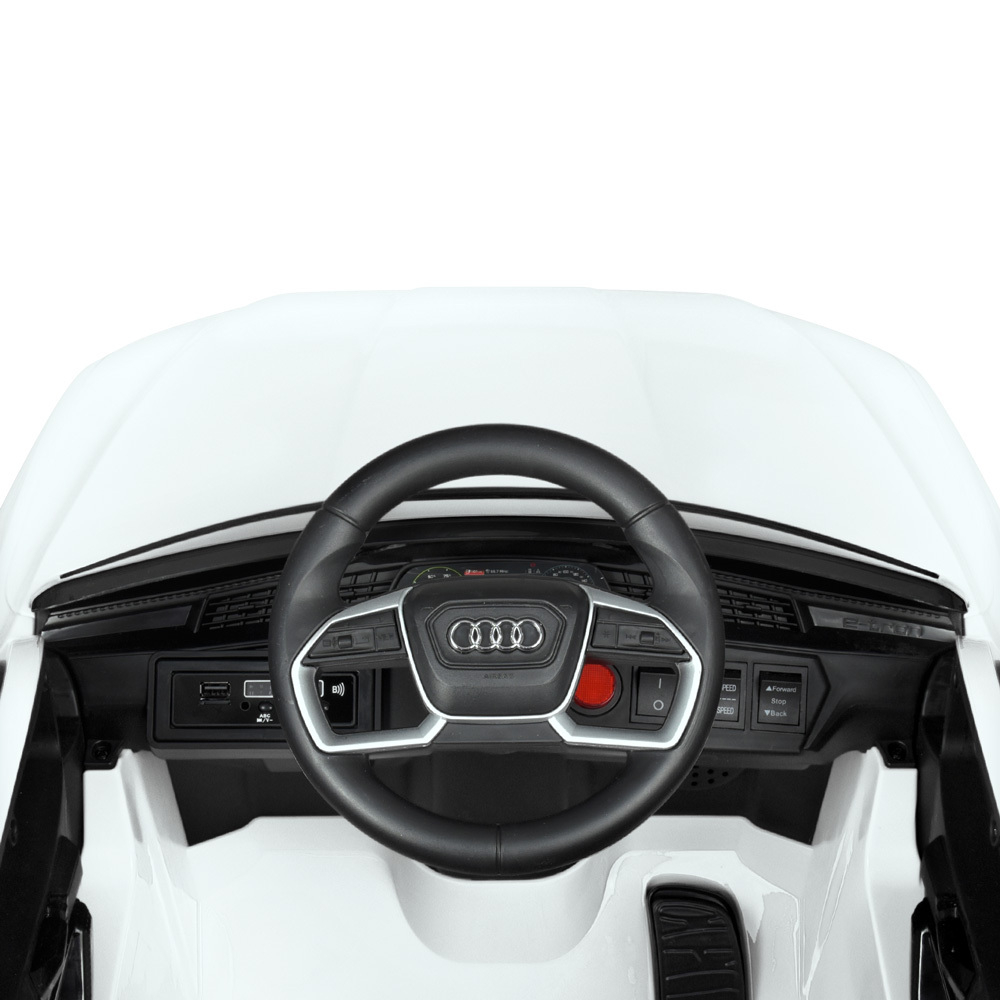 Детский электромобиль Audi e-tron 60W M 4806EBLR