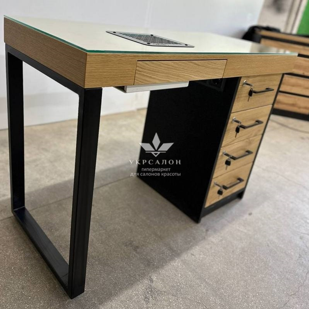 Маникюрный стол Mark Premium-03