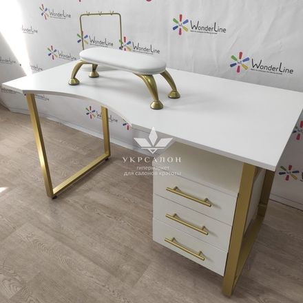 Манікюрний стіл з ящиками Tertio