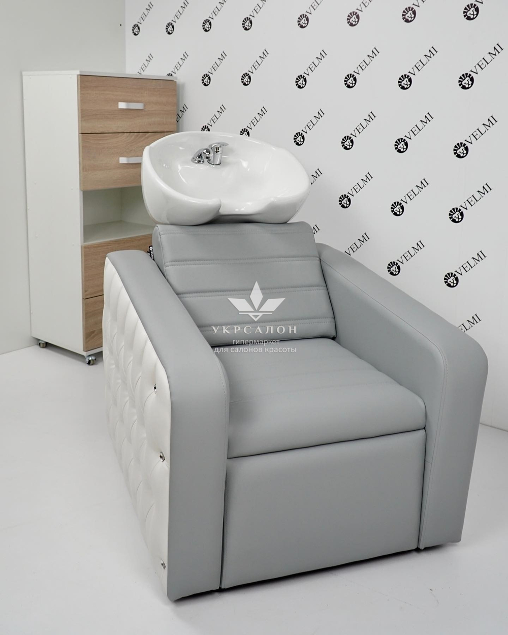 Перукарська мийка milan