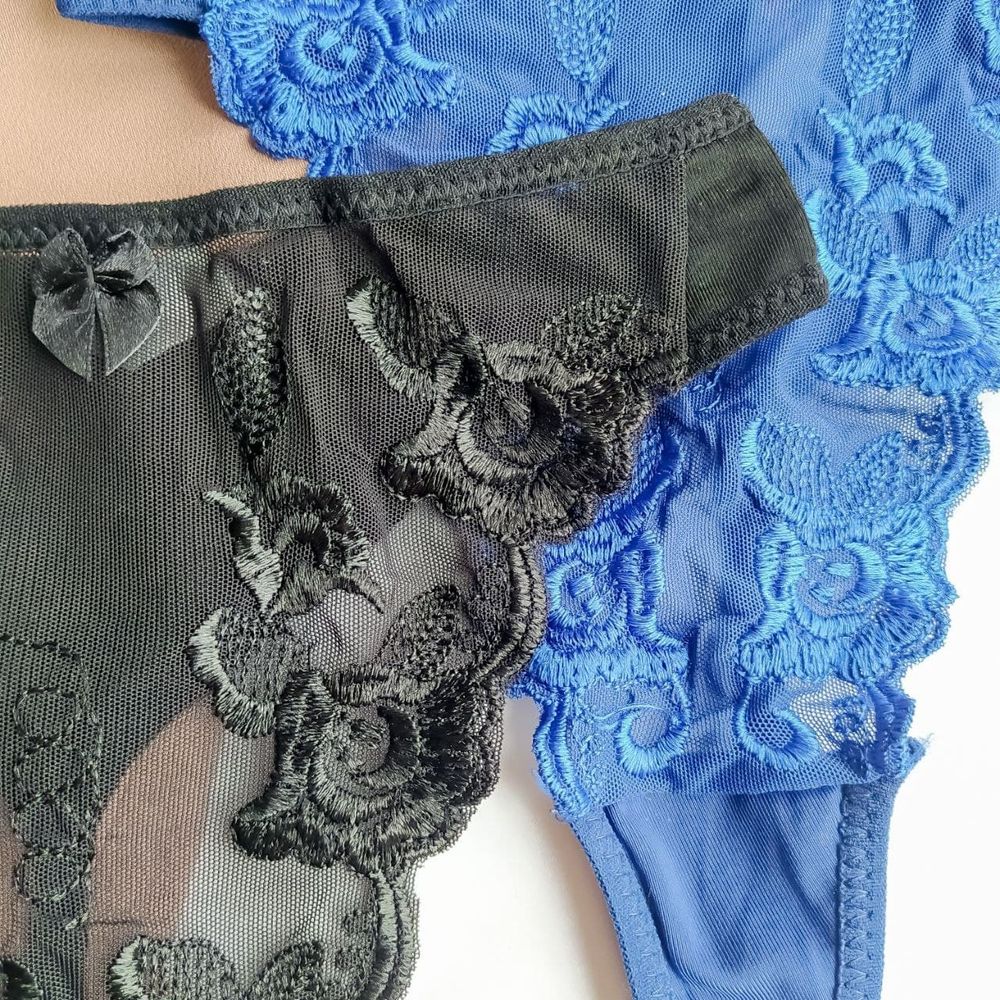 Кружевные стринги