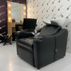 Робоче місце перукаря 736