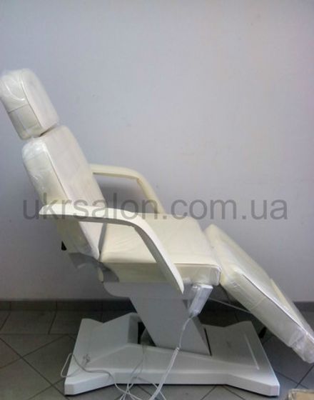 Електрична косметологічна кушетка 271А