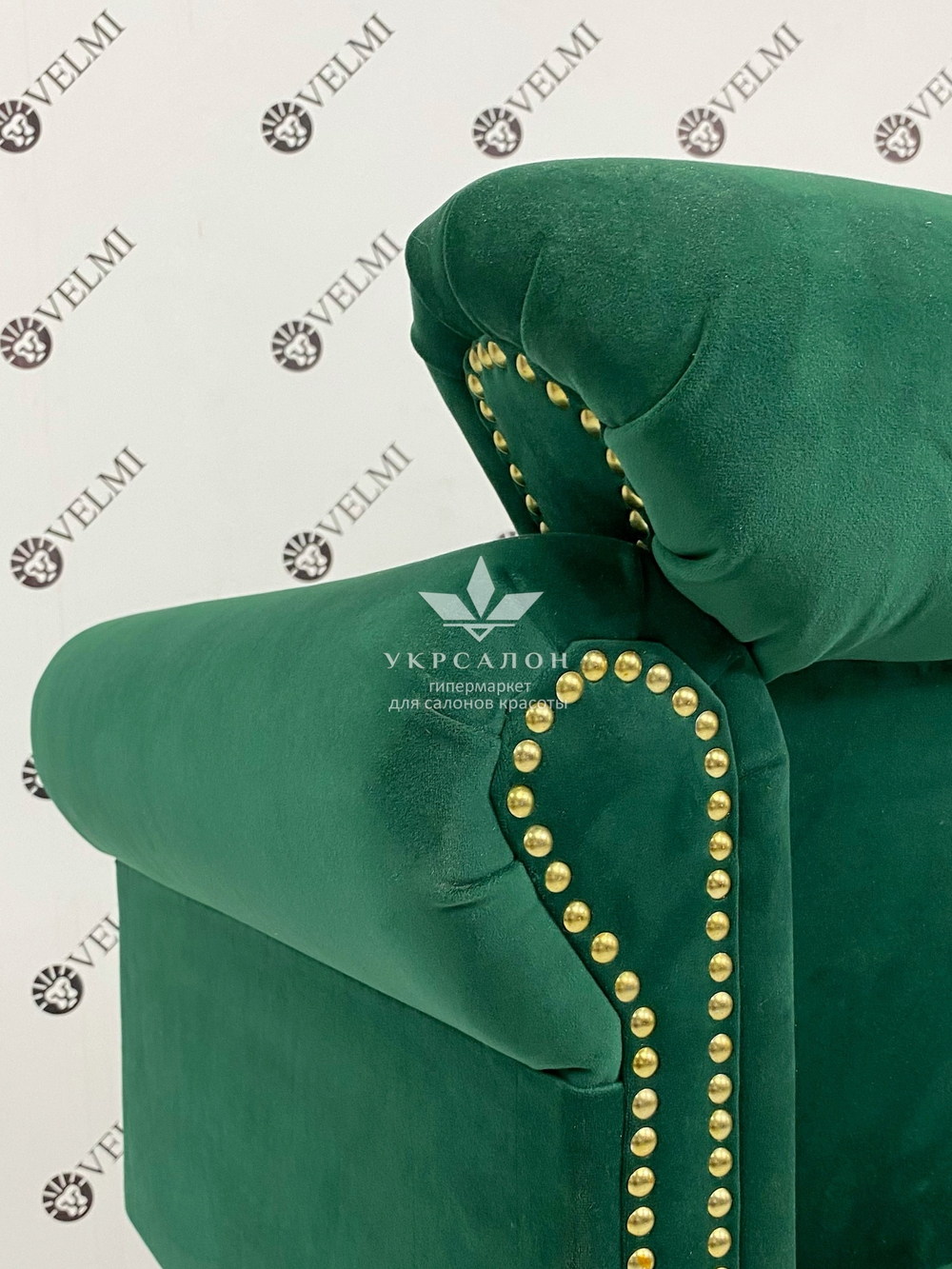 Парикмахерское кресло Prado Gold