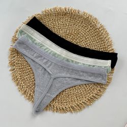 Стрінги з напівпрозорою резинкою