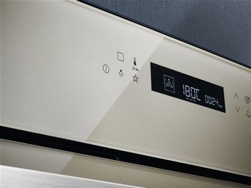 Духова шафа електрична ELECTROLUX LOE7C31S