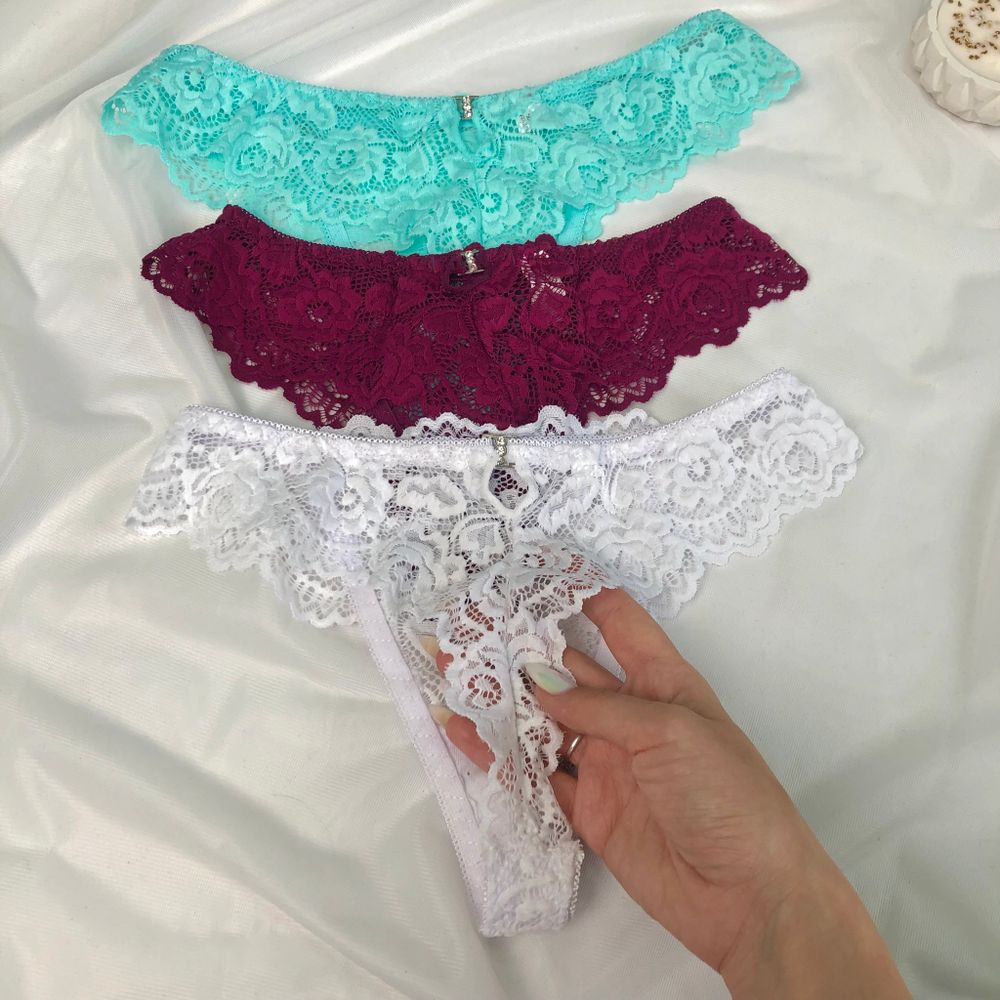 Ажурні стрінги