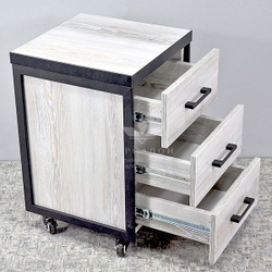 Манікюрний стіл 301