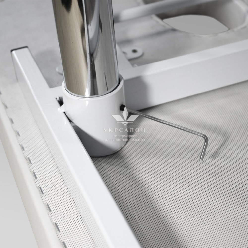 Кушетка масажна стаціонарна КМ-04