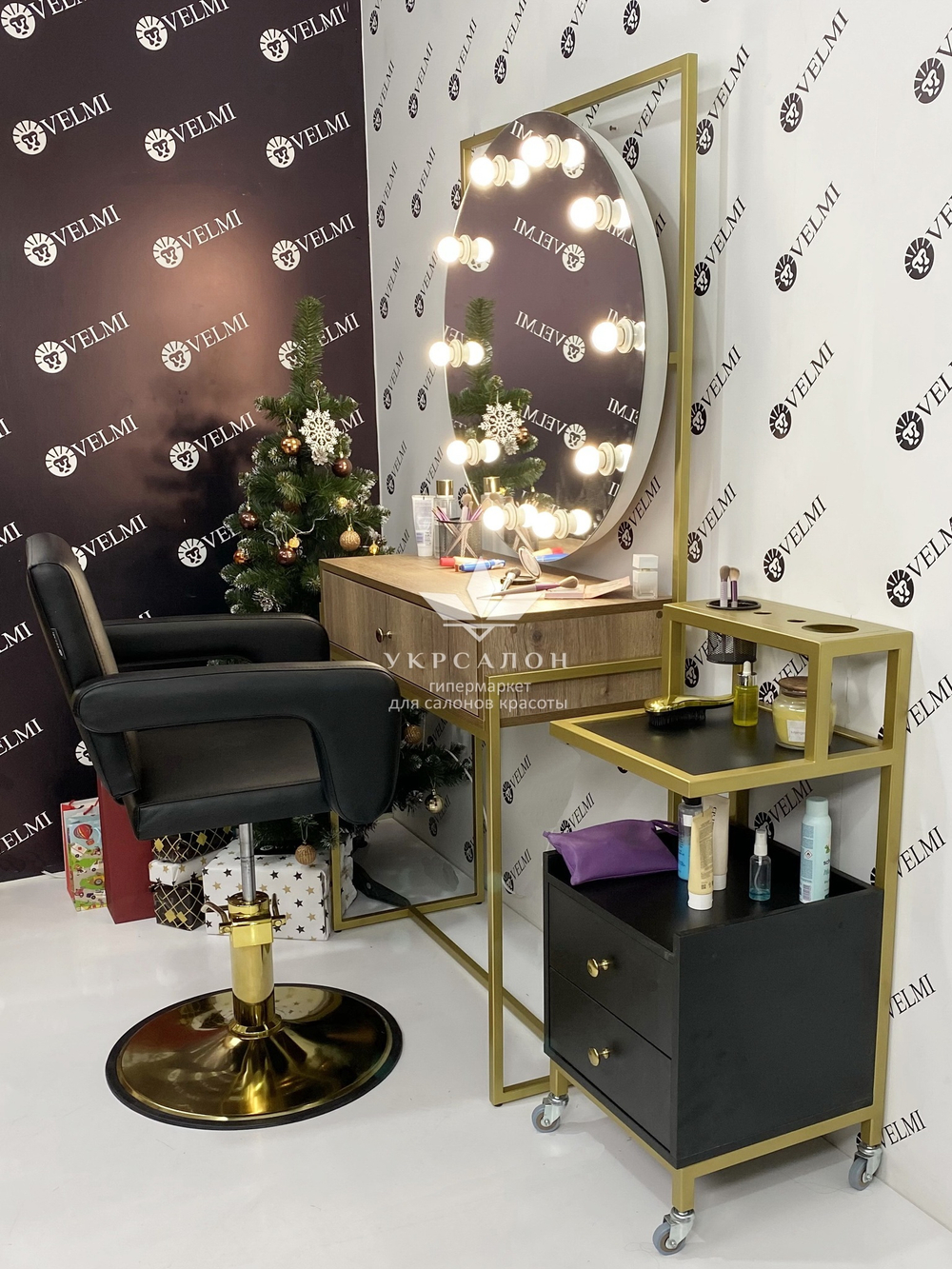 Робоче місце перукаря Odri