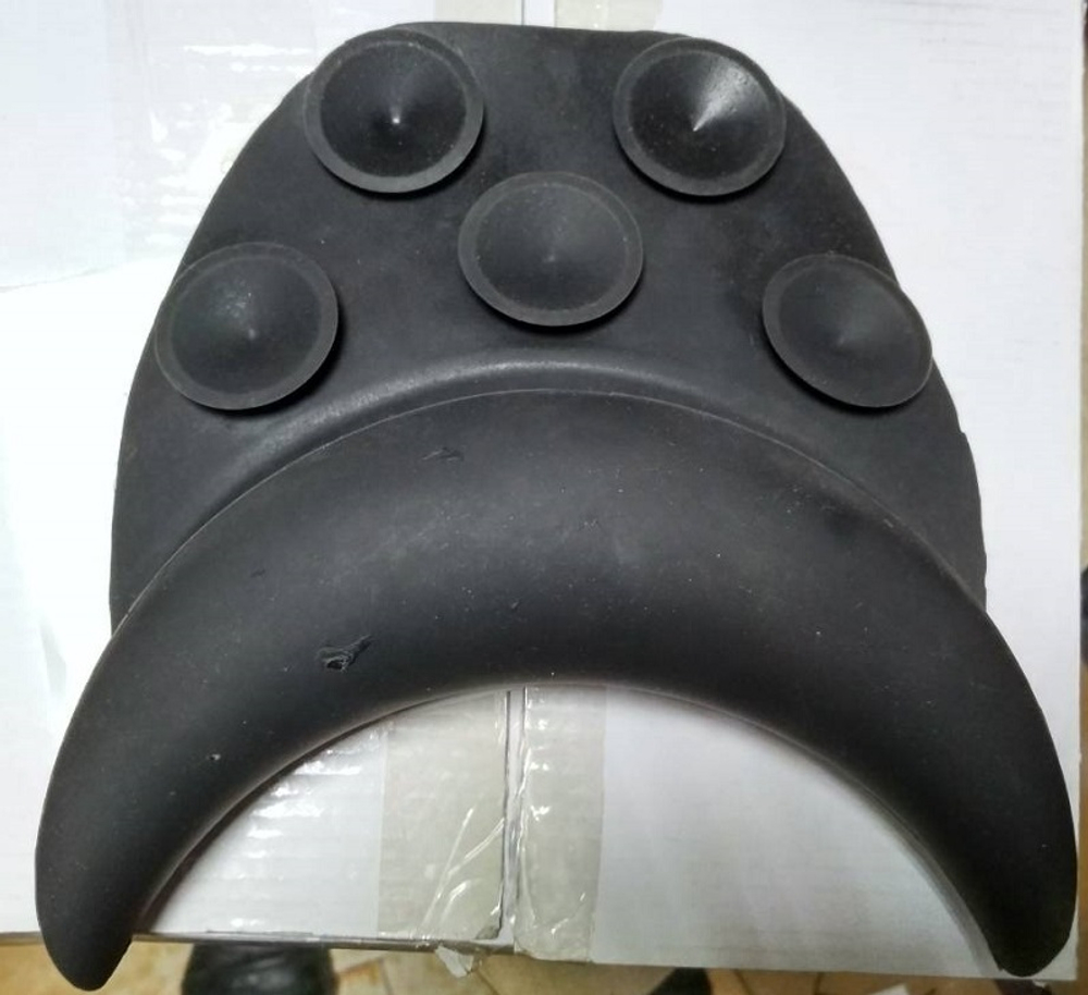 Защитный подголовник с присосками для парикмахерской мойки