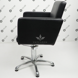 Перукарське крісло Rondi