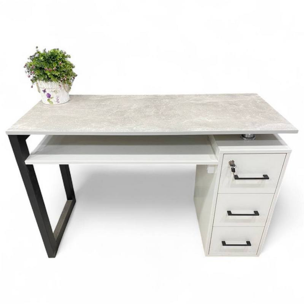 Маникюрный стол Star