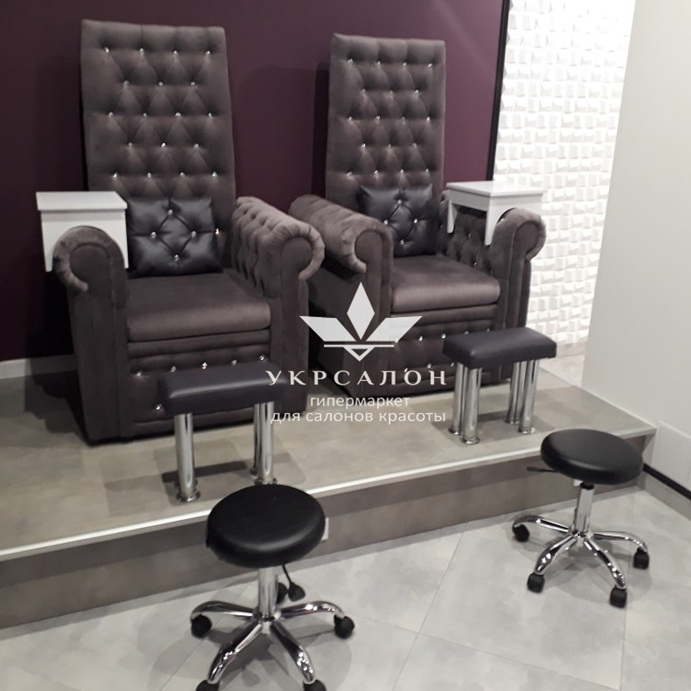 Педикюрное кресло Трон Queen velours